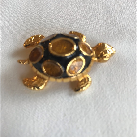 Turtle Brooch - Picture 5 of 13